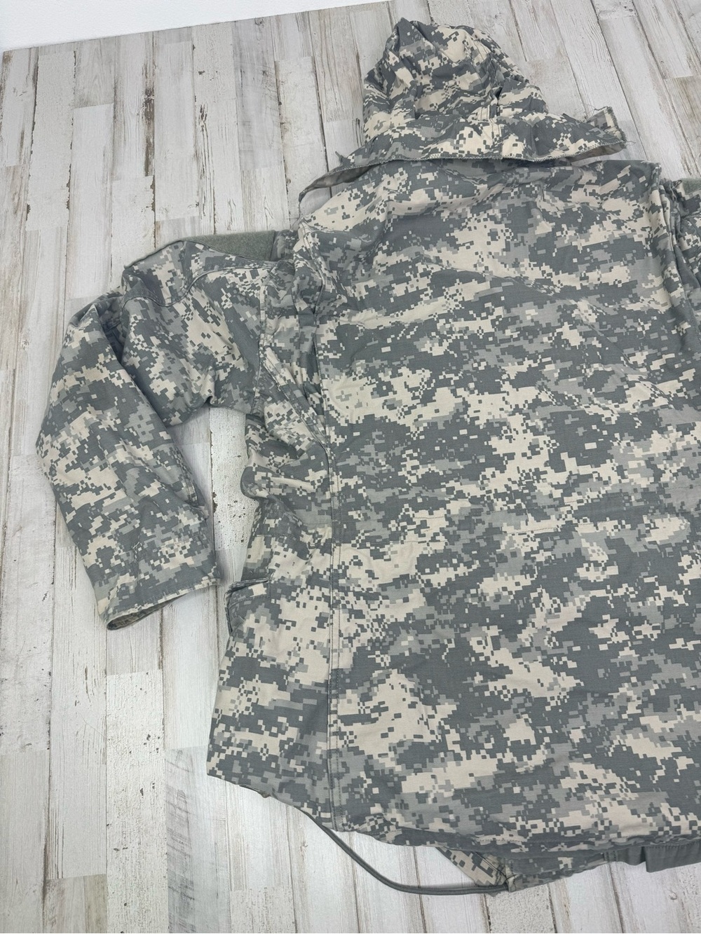 USGI ACU Camouflage M65 Field Jacket Cold Weather Coat Medium Long - Picture 13 of 14